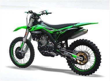 Мотокросовий мотоцикл з водяним охолодженням 250 куб.см